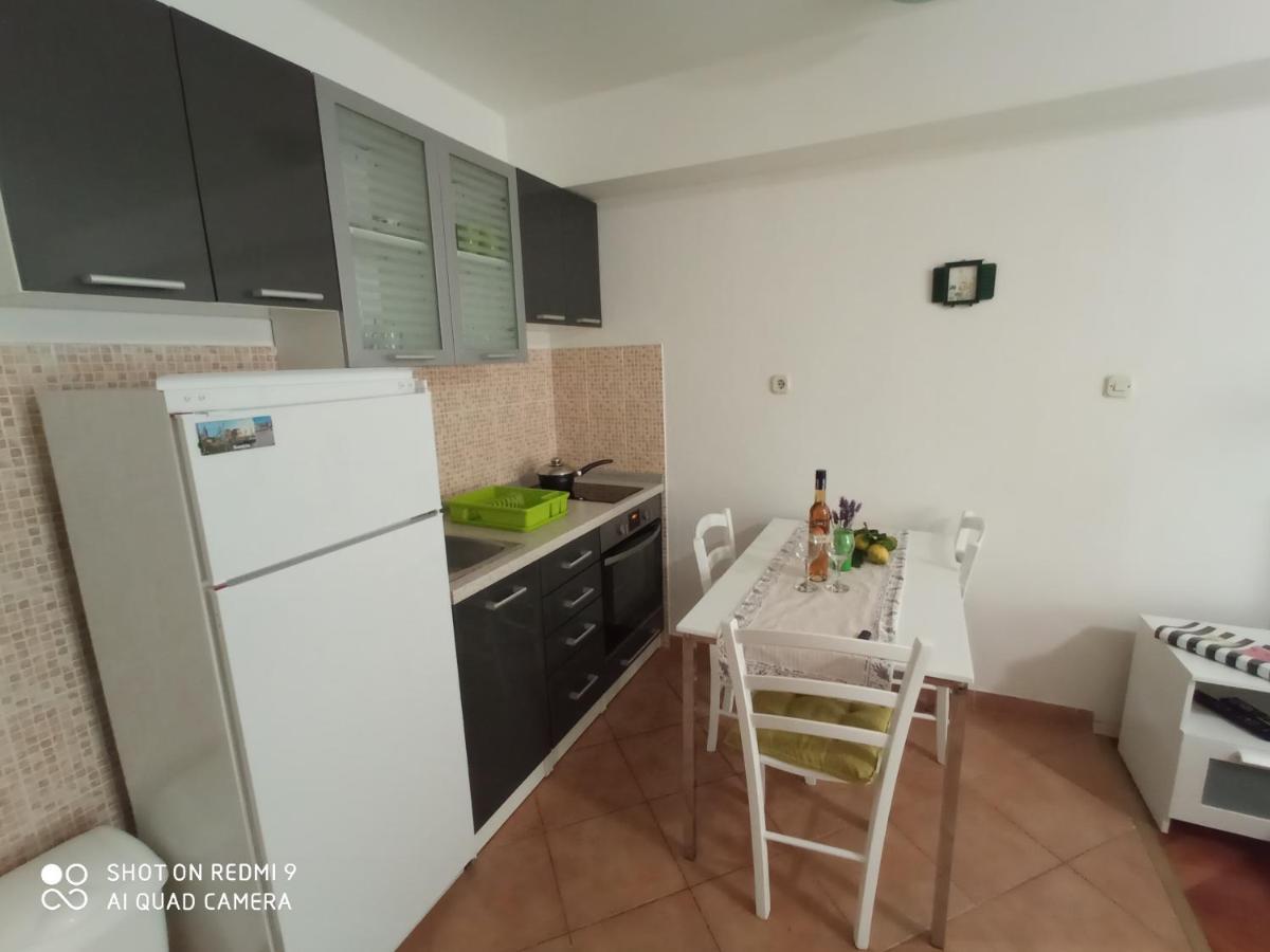 Komiža Studios Ana Mari מראה חיצוני תמונה